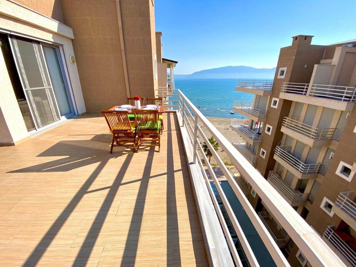 Vlorë Eka Luxury Two-Bedroom Seaview Apartment מראה חיצוני תמונה