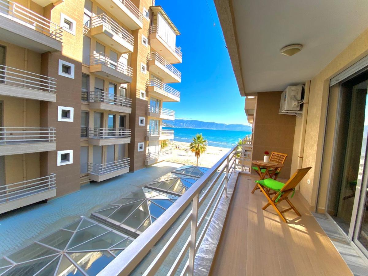 Vlorë Eka Luxury Two-Bedroom Seaview Apartment מראה חיצוני תמונה